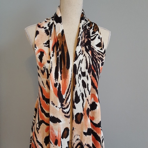 NWT Adore Hand Painted Vest - Picture 4 of 5